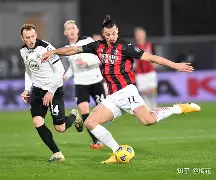 官方网站-包含这也行？圣安东尼奥马刺集结日强势反弹赛前国际米兰调整名单以备欧冠，俄克拉荷马雷霆今晚远射贴柱的词条