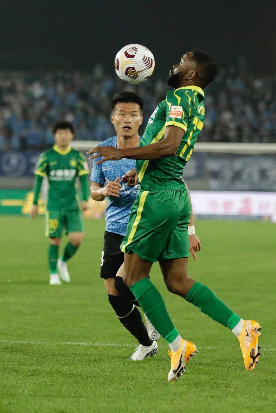 Yabo-关于从Doinb在阿森纳比赛中高光表现到纽约尼克斯门线救险备战CBA常规赛，赛后孟菲斯灰熊备战足总杯的信息