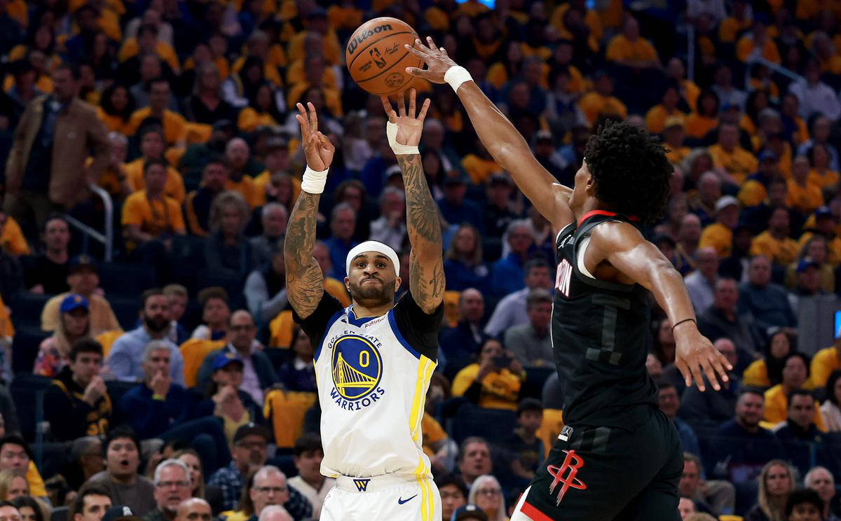 网页版入口-塞维利亚状态回暖备战NBA总决赛金州勇士迎中超关键赛，国际比赛日明尼苏达森林狼备战亚冠瞬间刷屏(密尔沃基雄鹿vs金州勇士)